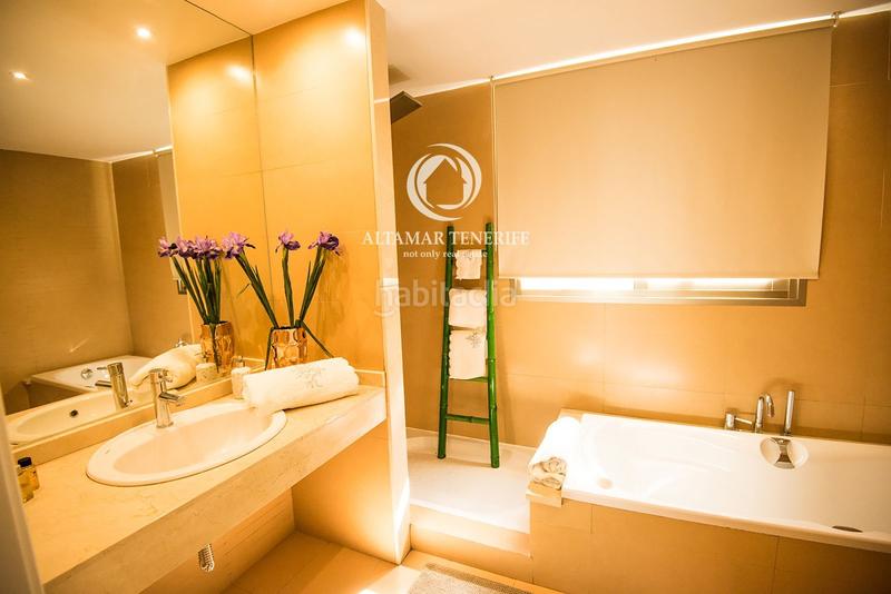 Foto 9b7d0212-1442-4f4f-a2c8-1b6128e5f0ff. Casa con parcheggio piscina in La Caleta Adeje