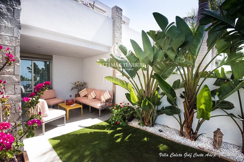 Foto f15ae9e5-3c73-4785-9913-d2b68c0712a2. Casa con parcheggio piscina in La Caleta Adeje