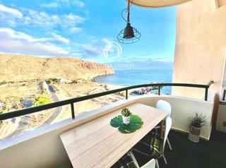 Apartament a Los Cristianos. Apartamento reformado con vistas al mar en los cristianos