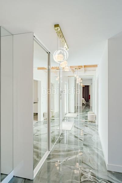 Foto 46aa4457-20ad-47b6-8e94-450d2b8e80a8. House with parking pool in Playa del Duque Adeje