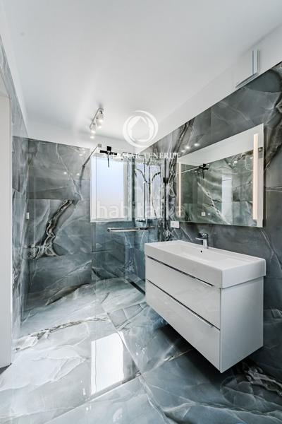 Foto 8aefd597-70c2-4740-8b37-184d983ab5af. House with parking pool in Playa del Duque Adeje