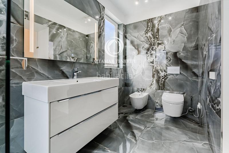 Foto d5d5e416-83ab-40e2-83eb-f9e6801453fd. House with parking pool in Playa del Duque Adeje