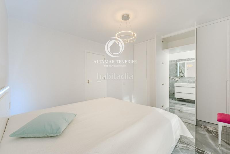 Foto fa7cb581-8d63-4b13-8236-acf7f58ef98d. House with parking pool in Playa del Duque Adeje