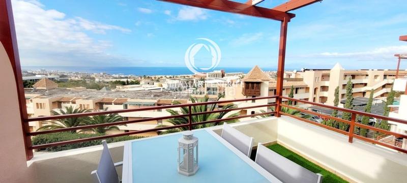 Foto 0df92bdc-74c6-4ef8-b3a6-c144fb326496. Appartement mit parking pool in Playa Fañabé Alto Adeje