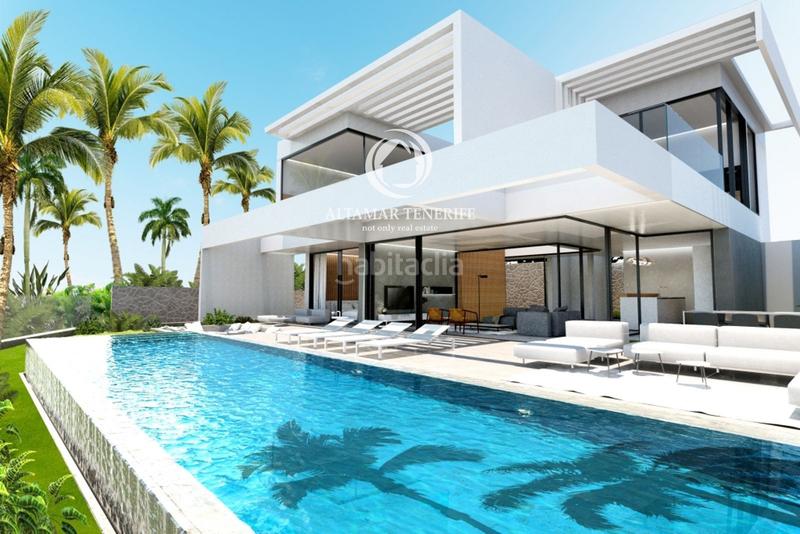 Foto 10b8db11-6a38-4875-9c24-bf579651d69a. Casa con parcheggio piscina in Casco Urbano Adeje