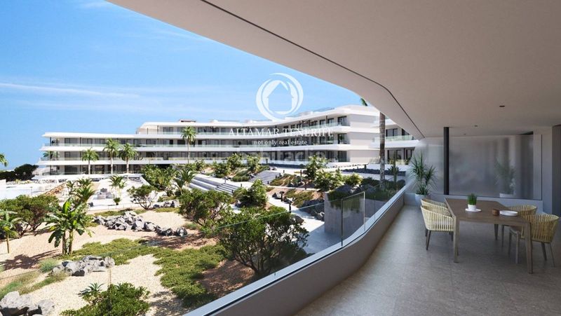 Foto f97a5f5c-898d-4679-ba50-77cb5fa4ab98. Apartament amb aparcament piscina a Playa Fañabé Alto Adeje