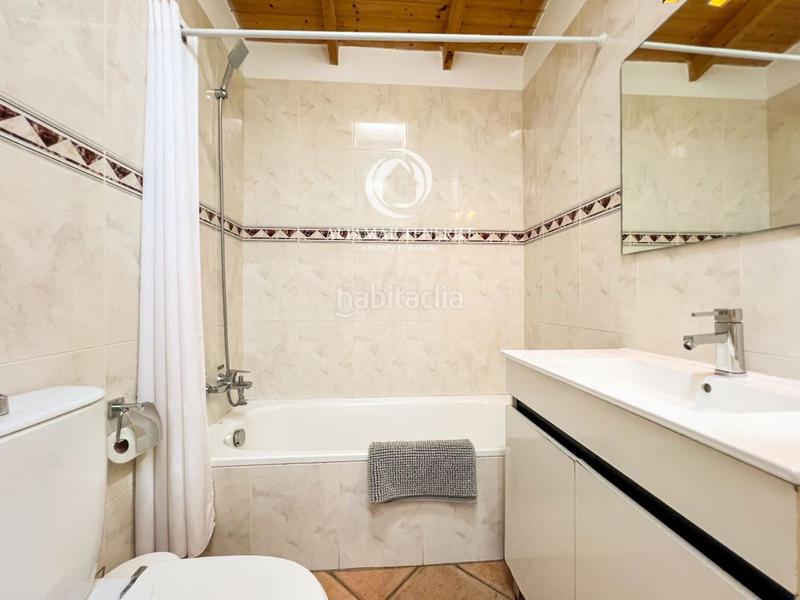 Foto 195afeed-6bd6-49b3-96a6-de8eeb6304bd. Maison avec parking piscine dans Callao Salvaje - Playa Paraíso Adeje