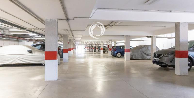 Foto 58a59cda-c63c-48d2-b564-c32f7cbf4dfd. Appartement avec parking piscine dans La Caleta Adeje