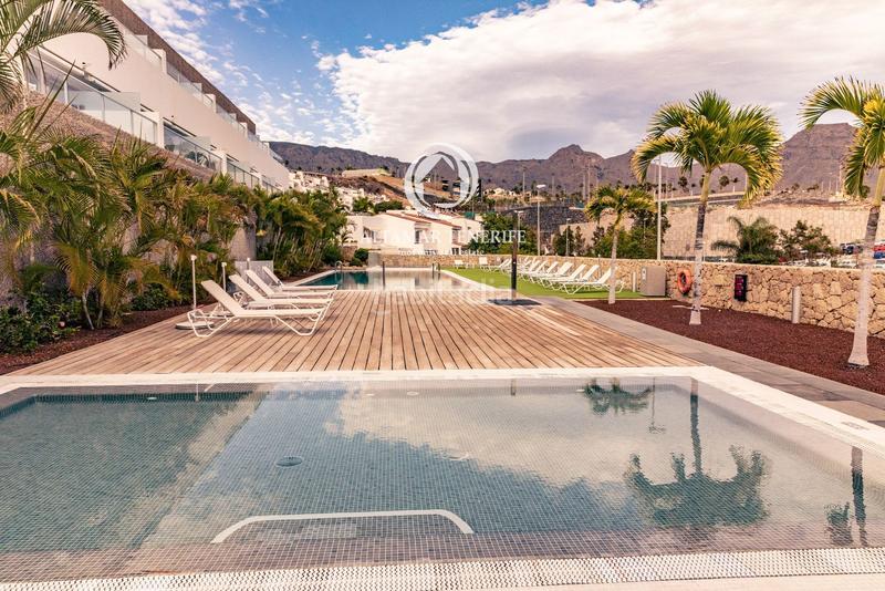 Foto 7ed6df2d-b1a6-47da-a1a0-823131568b41. Appartement avec parking piscine dans La Caleta Adeje