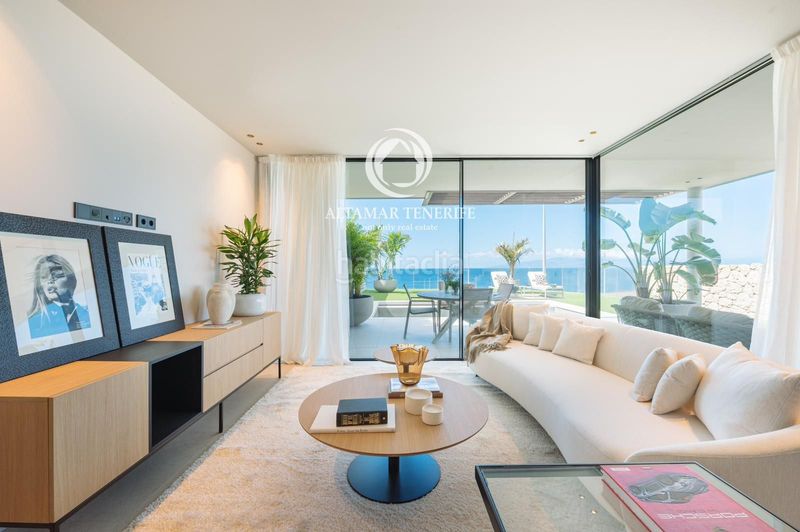 Foto 70471dd2-88e3-42fa-a023-7fd1a6ebc3de. Apartament amb aparcament piscina a Marazul - Ricasa Adeje