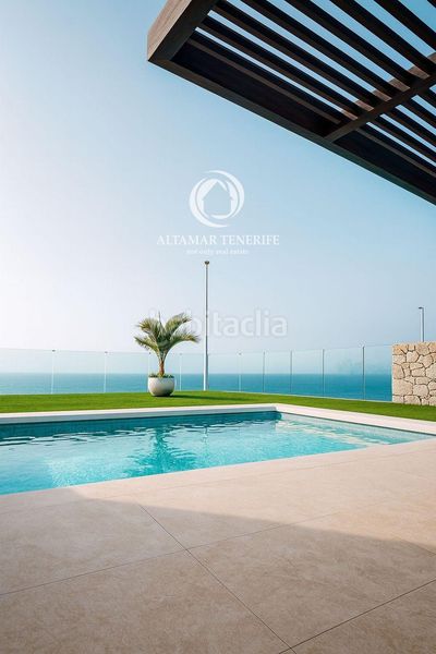 Foto bad250ed-dfb5-4b87-8655-56bd158e5c03. Apartament amb aparcament piscina a Marazul - Ricasa Adeje