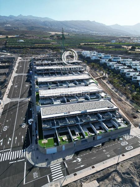 Foto c2d87258-98e7-42d8-bfeb-5eeecf91374b. Apartament amb aparcament piscina a Marazul - Ricasa Adeje