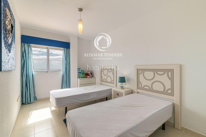 Foto 0607e6d2-9a38-4567-b078-235a097399fb. Apartamento ático con espectacular terraza panorámica en costa el madroñal en Adeje