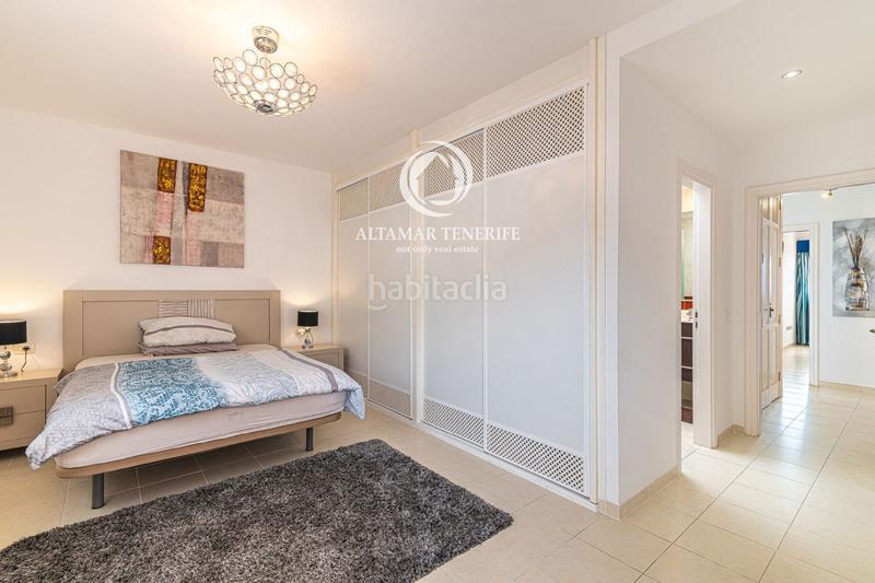 Foto 6a320822-2fc9-492d-8fe9-ed80d9f5c8d1. Apartamento ático con espectacular terraza panorámica en costa el madroñal en Adeje