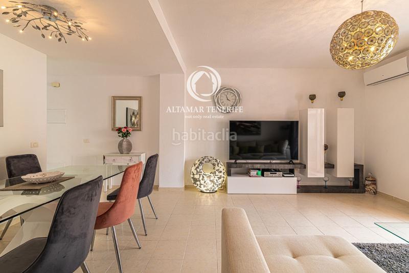 Foto 762c669b-98c4-4939-82f5-049e23ede615. Apartamento ático con espectacular terraza panorámica en costa el madroñal en Adeje