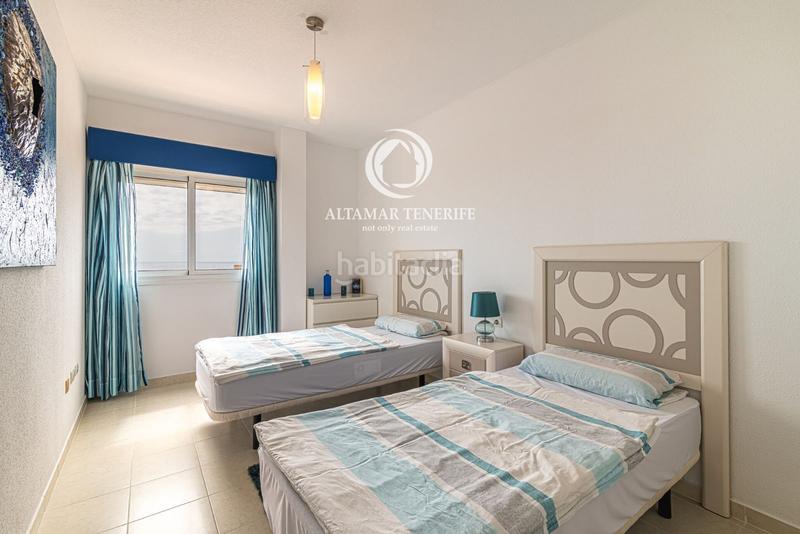 Foto 77daf0e6-16c0-4d36-b10c-106202eb17d4. Apartamento ático con espectacular terraza panorámica en costa el madroñal en Adeje
