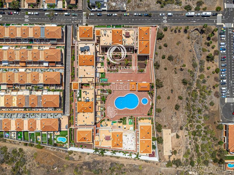 Foto 9ad97d81-fe6d-45a3-8434-9064da8f0fe1. Apartamento ático con espectacular terraza panorámica en costa el madroñal en Adeje