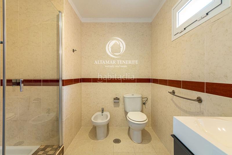 Foto 9c14c18f-04c7-433e-8556-f101747dfa8b. Apartamento ático con espectacular terraza panorámica en costa el madroñal en Adeje