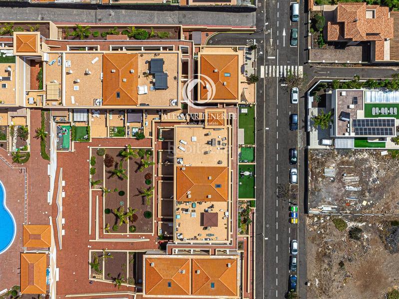 Foto a565e221-dcd9-4319-951e-9f8722f1625c. Apartamento ático con espectacular terraza panorámica en costa el madroñal en Adeje