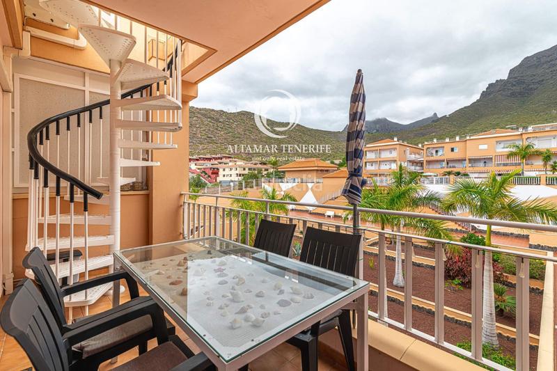 Foto afce3b05-c56f-4395-8dd5-704005fe4829. Apartamento ático con espectacular terraza panorámica en costa el madroñal en Adeje