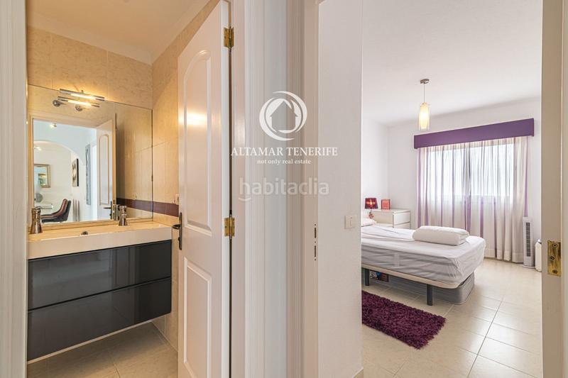 Foto c3ff5610-392e-494f-9b6e-8676a22814ce. Apartamento ático con espectacular terraza panorámica en costa el madroñal en Adeje