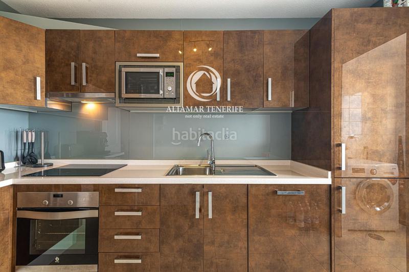 Foto dce7e7c1-6348-419f-840f-ed125259b5cb. Apartamento ático con espectacular terraza panorámica en costa el madroñal en Adeje