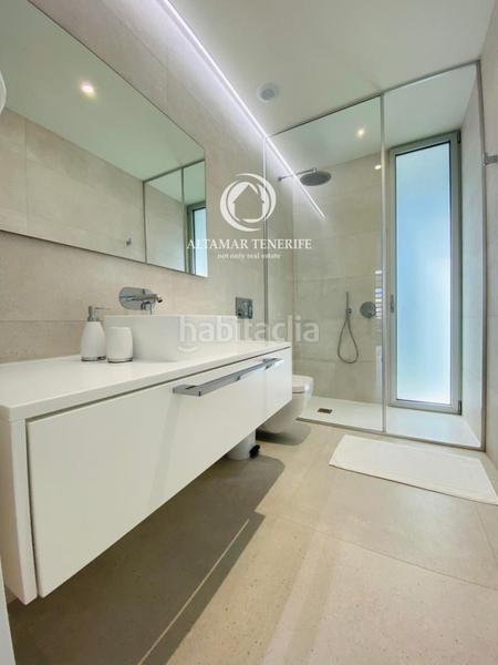 Foto 88948bb3-5071-4f46-a650-de4bf05abe8c. Maison avec parking piscine dans Callao Salvaje - Playa Paraíso Adeje