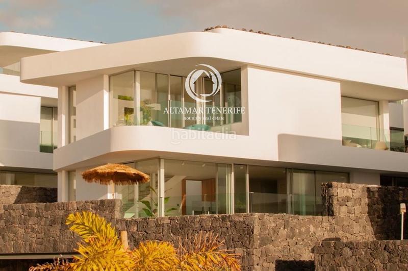 Foto ee56520f-abf3-4b64-abc0-1ff0c3cac385. Maison avec parking piscine dans Callao Salvaje - Playa Paraíso Adeje