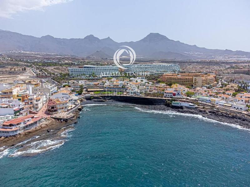 Foto b7d99e8f-3f8e-4e79-b3db-8ed6996f3d65. Casa in La Caleta Adeje