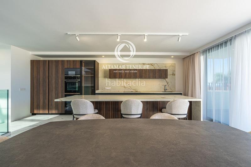 Foto 42d2c70f-1e63-4eb7-9c7c-f96224dba61e. House with parking pool in Playa Fañabé Alto Adeje