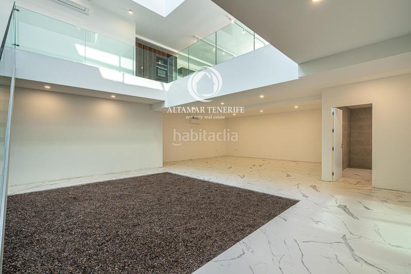 Foto 4f996d10-8fa1-43b4-97ca-2722dd1458cf. House with parking pool in Playa Fañabé Alto Adeje