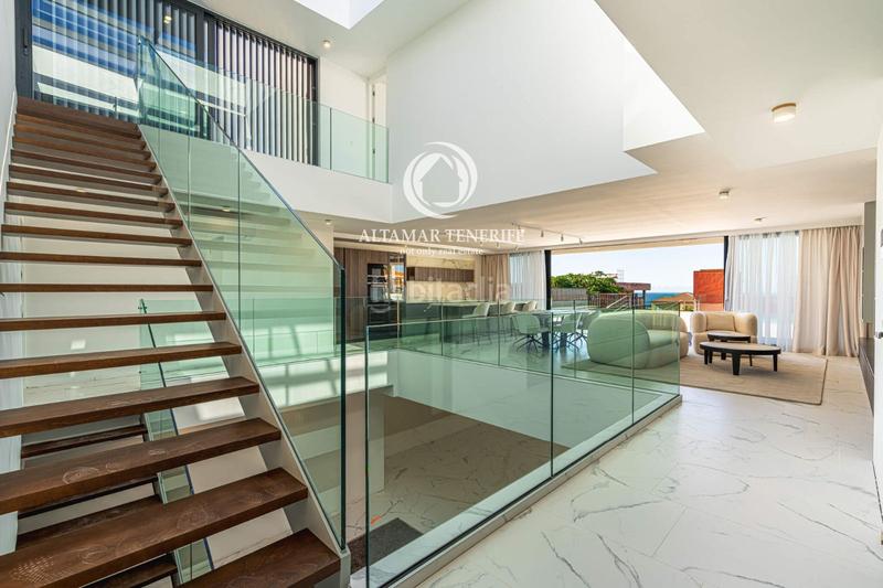 Foto 62fa0fa6-1678-44fd-be3d-f7e59ced4792. House with parking pool in Playa Fañabé Alto Adeje