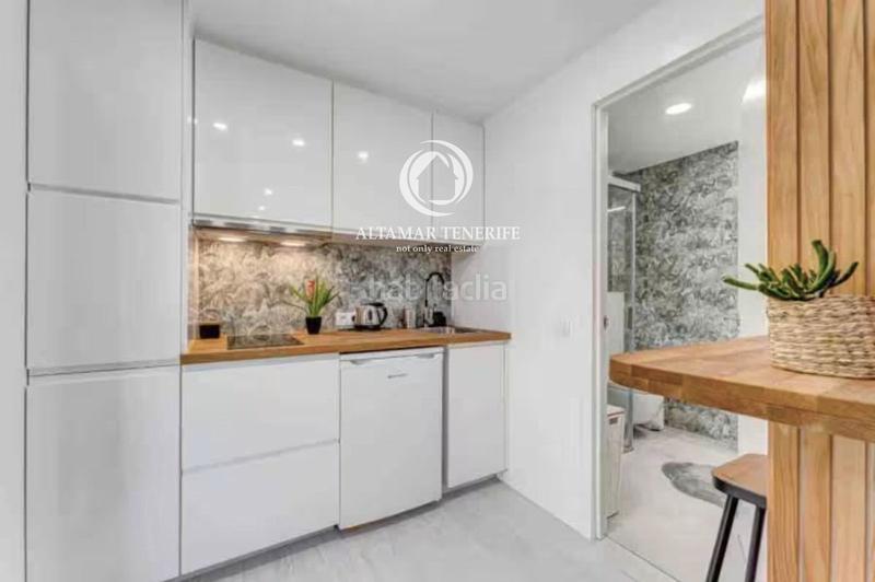 Foto b8410fdc-7bb8-4a28-b00a-21d8cbf05eb4. House with parking pool in La Caldera Adeje