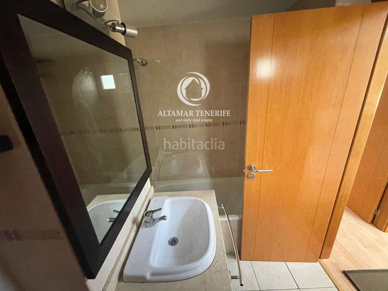 Foto 5a3f925f-c013-4c72-a8df-a1e75f90916c. Casa a schiera con parcheggio piscina in Casco Urbano Adeje