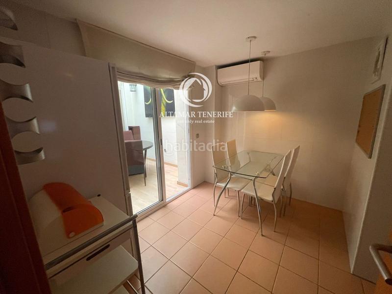 Foto a3c3206f-0b59-4dd7-907c-2e987c4ccbae. Casa a schiera con parcheggio piscina in Casco Urbano Adeje