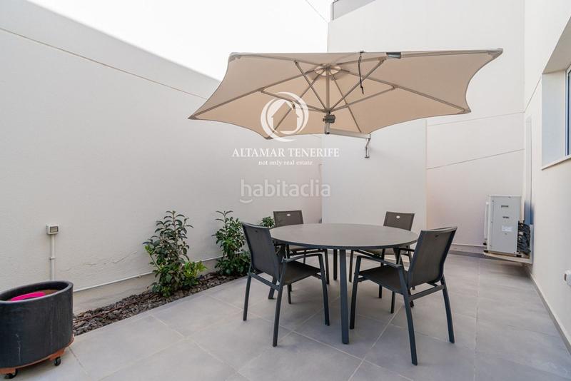 Foto ea13c799-b12d-4d96-9fa0-6afebc29f15f. Casa amb aparcament piscina a Chayofa Arona