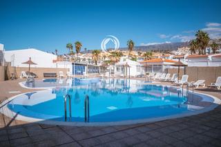 Maison  Av. austria. Bungalow en venta en costa adeje  complejo island village