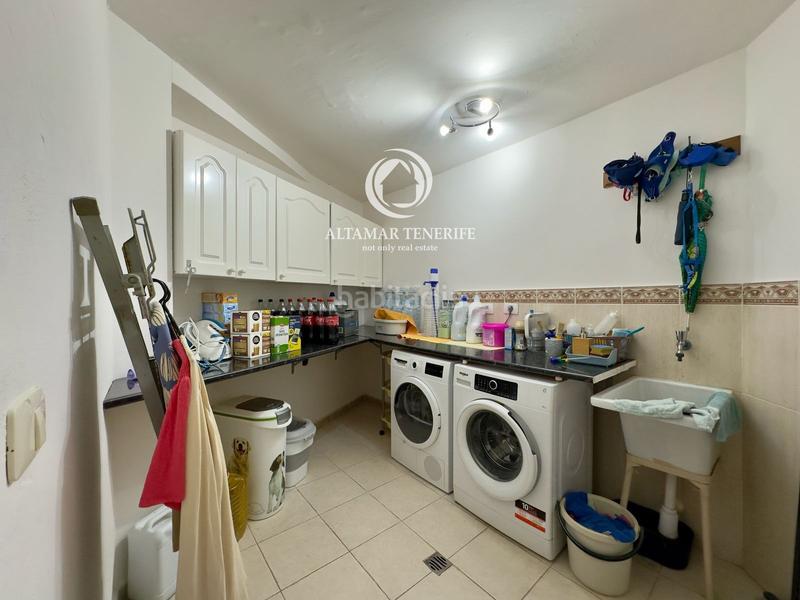 Foto 44c82888-706b-480e-ab55-9c71a03f5545. Casa a schiera con parcheggio piscina in Casco Urbano Adeje