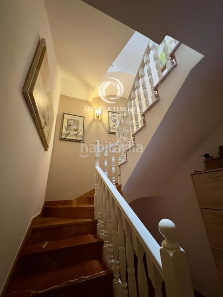 Foto 78075796-4239-44e5-aae4-e4c854db4cb2. Casa a schiera con parcheggio piscina in Casco Urbano Adeje