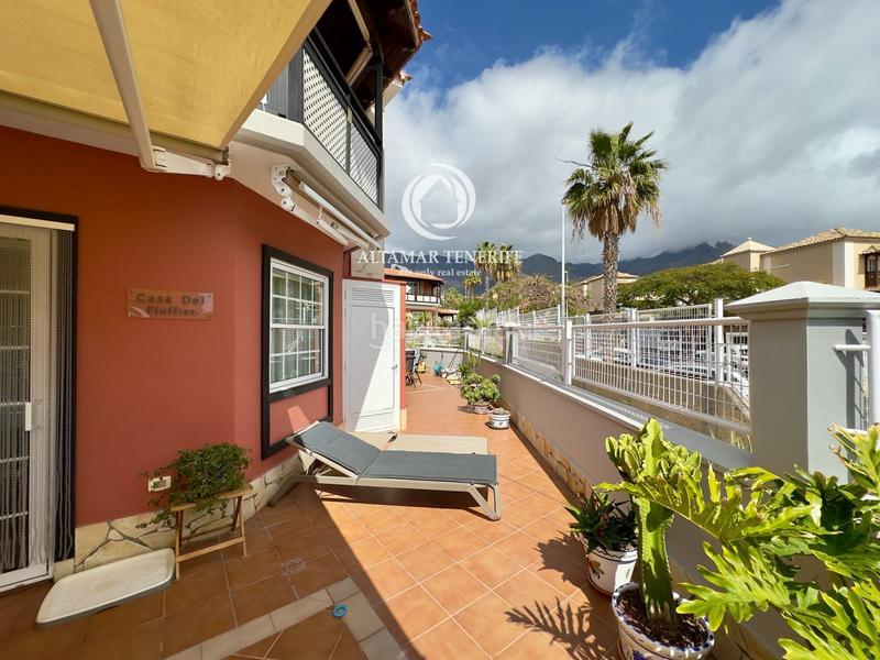 Foto 967a6277-c075-4fc7-8767-0c82ad0e4455. Casa a schiera con parcheggio piscina in Casco Urbano Adeje