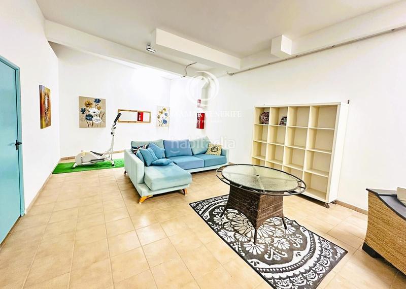 Foto ade33463-7418-4db6-ad55-3b58e96fa57d. Casa a schiera con parcheggio piscina in Casco Urbano Adeje