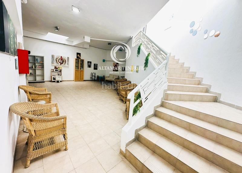 Foto b3bd0008-ef9d-461b-8d3c-d028c28e1077. Casa a schiera con parcheggio piscina in Casco Urbano Adeje