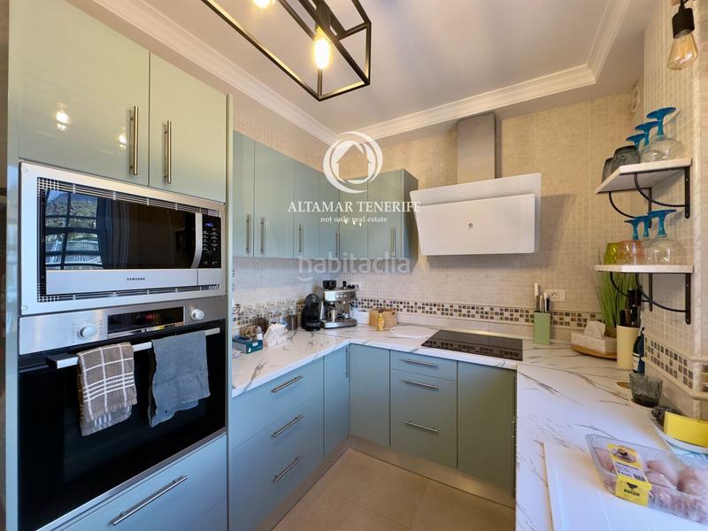 Foto f3c0fae3-4b1e-4467-a20b-45bb82480f11. Casa a schiera con parcheggio piscina in Casco Urbano Adeje