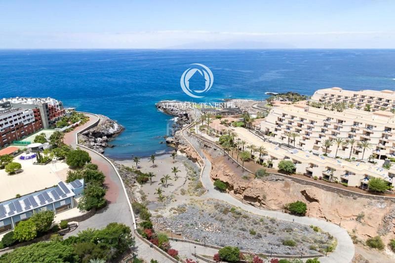 Foto d01f2dd4-4226-435d-8416-66304bef0cd6. Apartament amb piscina a Callao Salvaje - Playa Paraíso Adeje