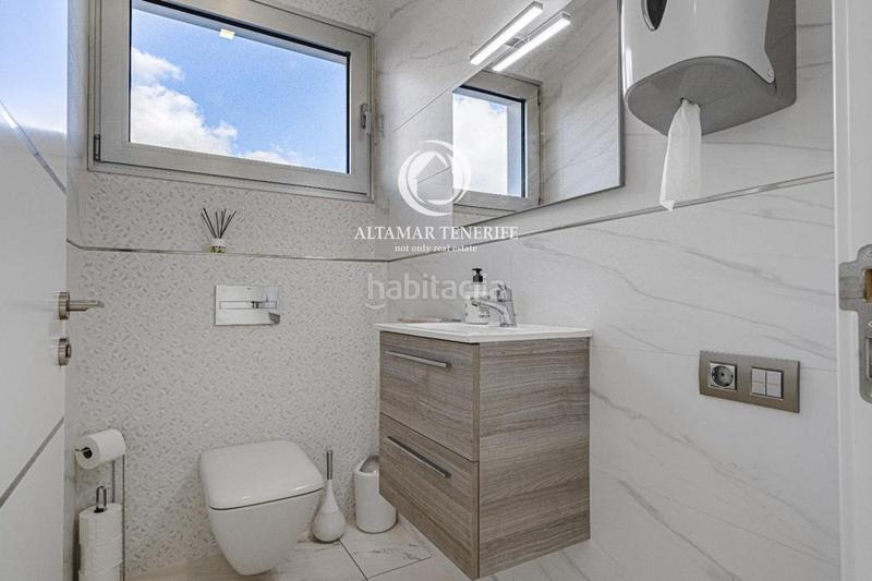 Foto cde17316-7d5b-4618-8edb-35edb1e8cf79. Casa con parcheggio piscina in Callao Salvaje - Playa Paraíso Adeje