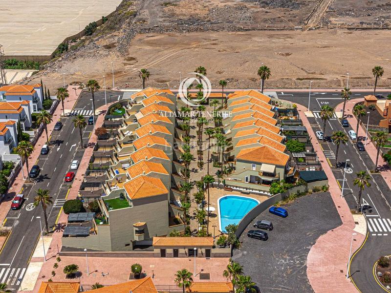 Foto 225a7511-f8f1-4985-9d5d-2ae97472b595. Appartement avec parking piscine dans Playa del Duque Adeje