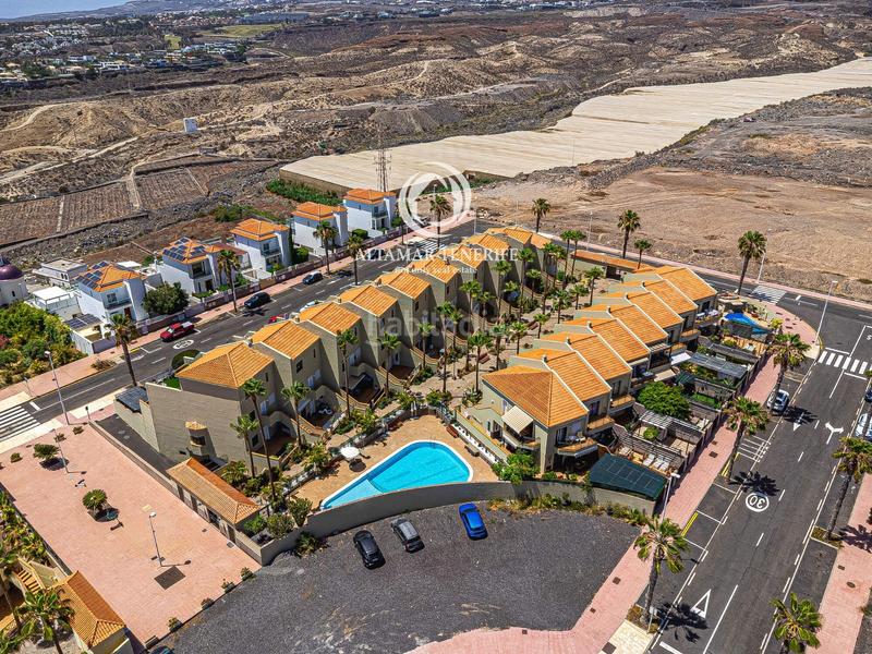 Foto 4488c0e4-079f-43ea-8408-449046ab9484. Appartement avec parking piscine dans Playa del Duque Adeje