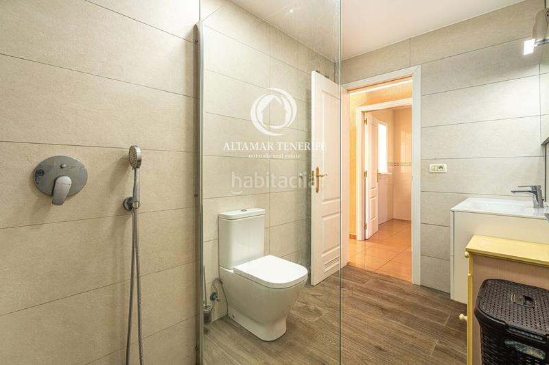 Foto dd9cddec-4f2e-4f3f-9e56-abef77517731. Appartement avec parking piscine dans Playa del Duque Adeje