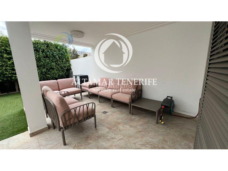 Foto 257966c3-dce1-48ac-89f6-ee794320140a. Apartament amb aparcament a La Caleta Adeje
