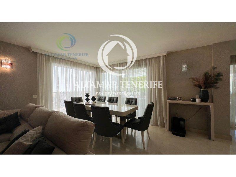 Foto 50e258d6-f483-4bab-848a-e95812497a27. Apartament amb aparcament a La Caleta Adeje
